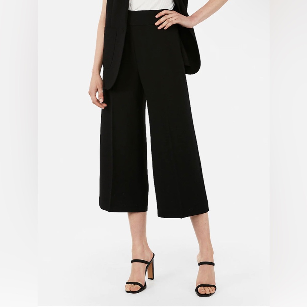 EXPRESS Cropped Culottes Women’s High Rise Wide Leg Size 4